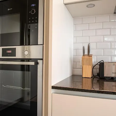 아파트 Spacious Modern Appartments In The Heart Of 브뤼셀