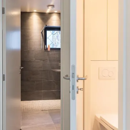 Spacious Modern Appartments In The Heart Of 브뤼셀