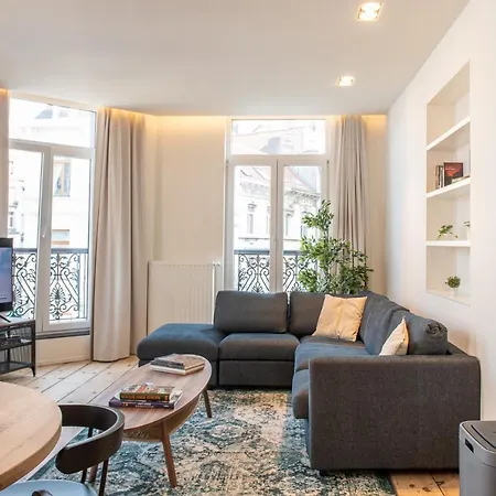 아파트 Spacious Modern Appartments In The Heart Of