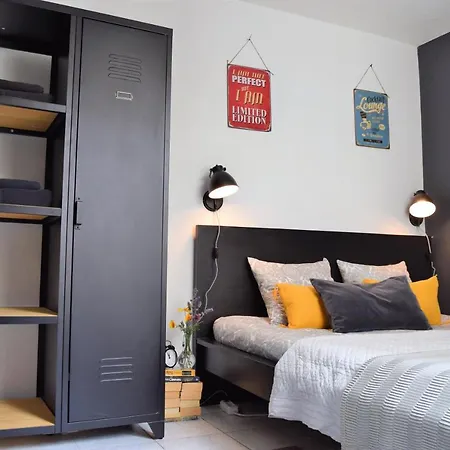 아파트 Cosy In The Center Of *
