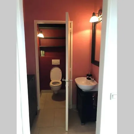 Apartment Great Spot Very Close To Bois De La Cambre And Ulb Brüssel