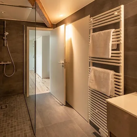 Spacious Modern Appartments In The Heart Of 브뤼셀
