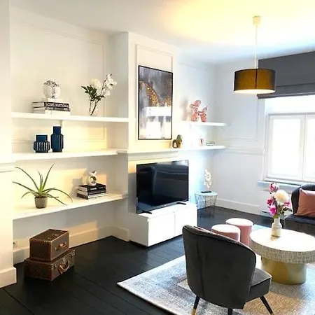Luxury The Dansaert شقة بروكسل