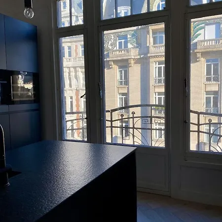 Centre Apartment *