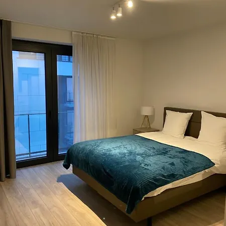 Amazing Appt 1 Bedroom In The Center Of With Jaccuzi By Reservation Brüsszel