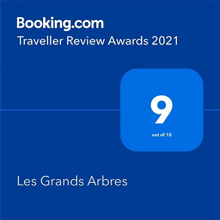 Couette-café Les Grands Arbres 3*
