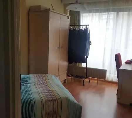 Clos De Parnasse Apartment *