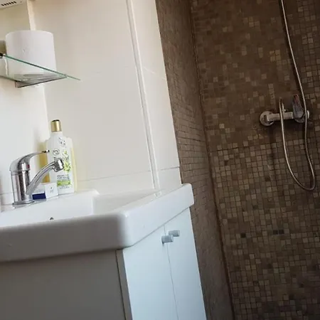 Nice Near Midi Train Station Apartment *