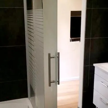 펜션 3 Bedrooms House With View And Wifi At Jette