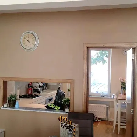 3 Bedrooms House With View And Wifi At Jette * 브뤼셀