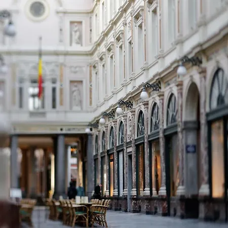 Des Galeries Szálloda