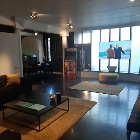 Loft Vip Bxl Apartmán *