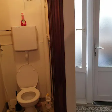 Group 2 Bedroom For 5 Apartment Brussels