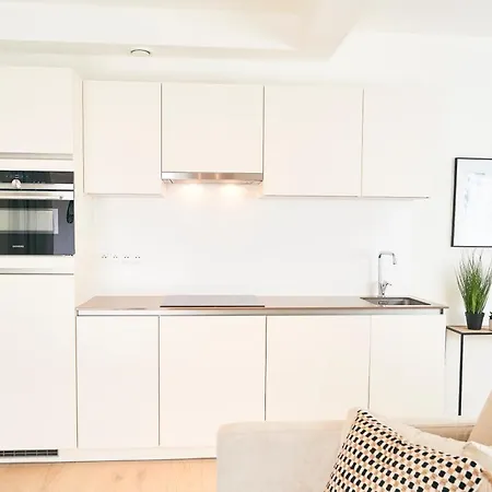 Diamant 1br Apartment Brüssel