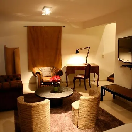 Sablon-aire Suites 公寓