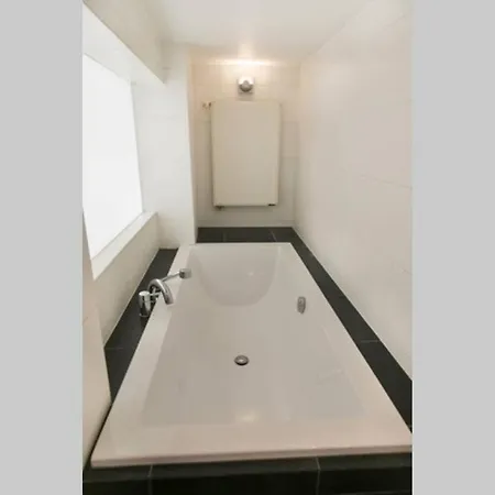 Apartment Studio La Cambre *