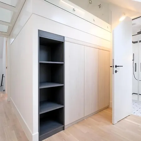 Appartement Fabulous In Châtelain Area *