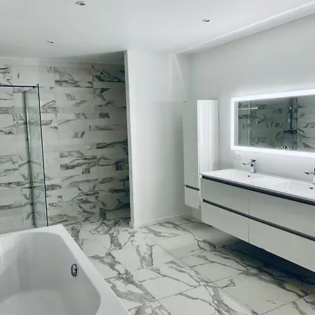 Atomium Willa Bruksela