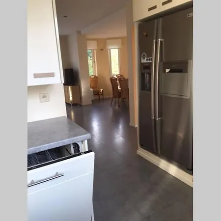 Duplex à Bxl Apartamento