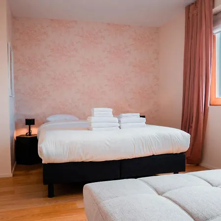 Smartflats Design - L42 * Brusel