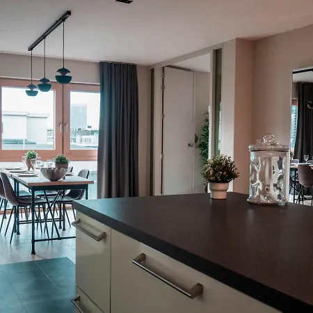 Smartflats Design - L42 Hotel *