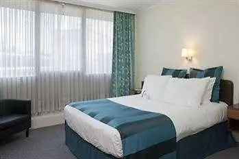 Crowne Plaza Europa 4*
