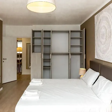 European District 2br Apartment