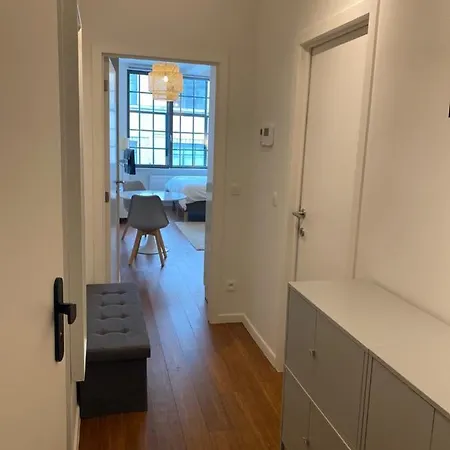 Studio Center Apartment