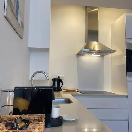 Studio Center Apartment