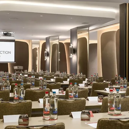 Hotel Nh Collection Grand Sablon 4*