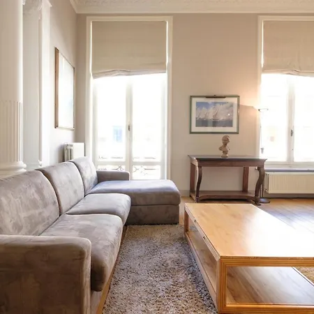 Apartment Grand Place Flats *