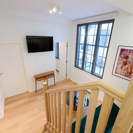 The Good Flats * Brusel