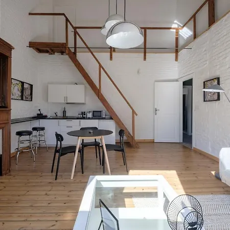 Place Stephanie Flats Apartman *