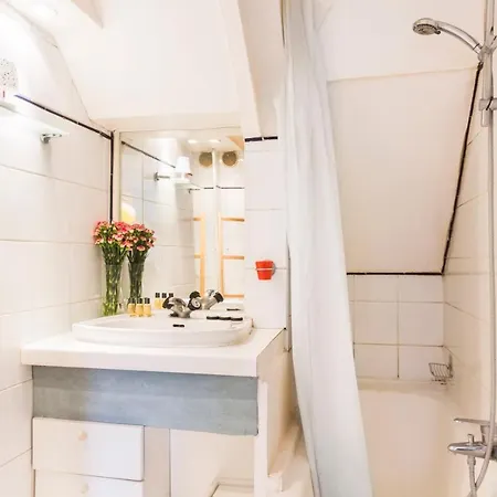 Chatelain Washington Apartment