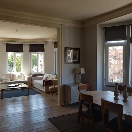 Spacious & Comfortable Flat Near Eu Institutions Lejlighed
