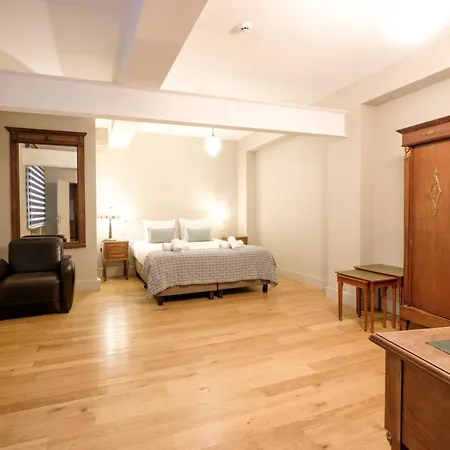شقة Grand Place Flats