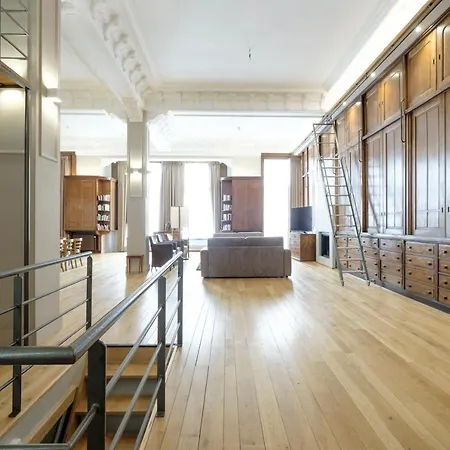 Grand Place Flats بروكسل