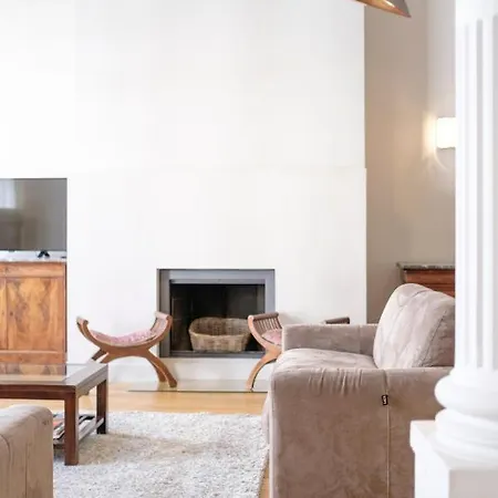 Grand Place Flats شقة