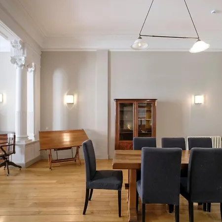 Apartment Grand Place Flats *