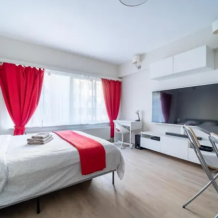 Luxury In The Eu Area דירה *