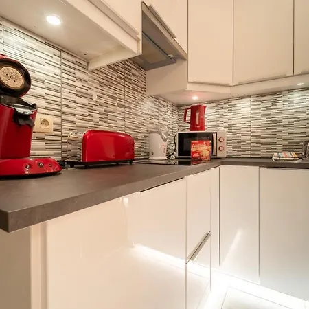 Appartement Luxury In The Eu Area *