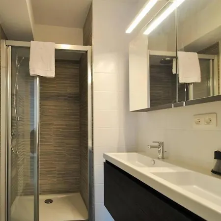 Amazing 2 Bedrooms Appartment In Bruxelles * Brüsszel