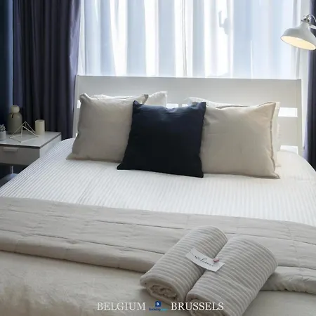 Chic With Bathroom - Terrace & Free Parking 民宿 布鲁塞尔