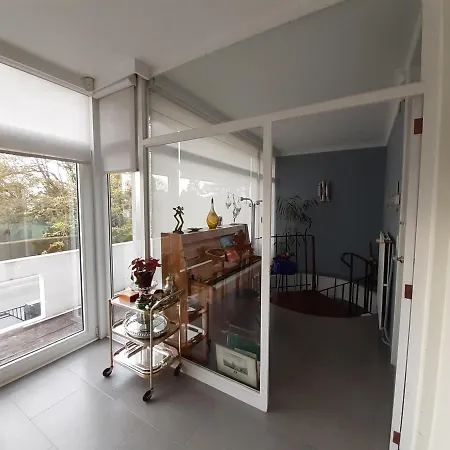 Magnifique Appartement- Expo Laeken شقة