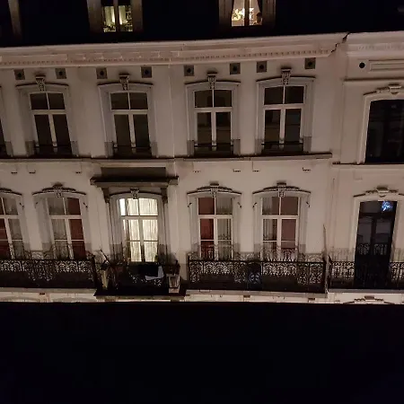 Beautiful Duplex Apartment Next To Grand Place In Central Brussels Apartment Brussels