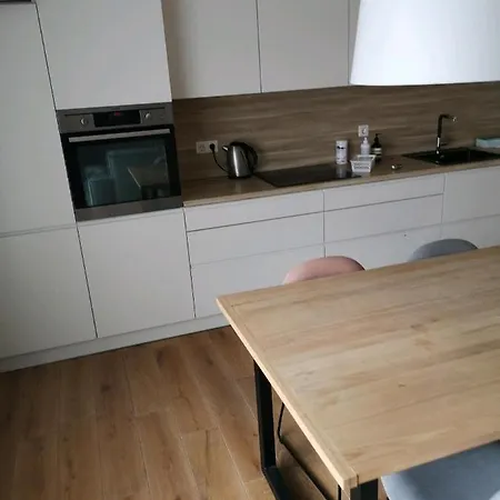 Lux Family Room In Ganshoren Apartment Brussels