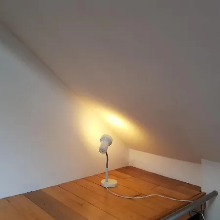 شقة Beautiful Duplex Apartment Next To Grand Place In Central Brussels بروكسل