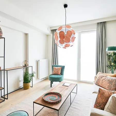 Diamant 1br Apartment Brüssel
