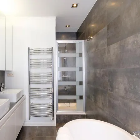 The Orange Flats - European District