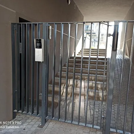 Alphonse And Cornelia Aapartment 45 Apartman
